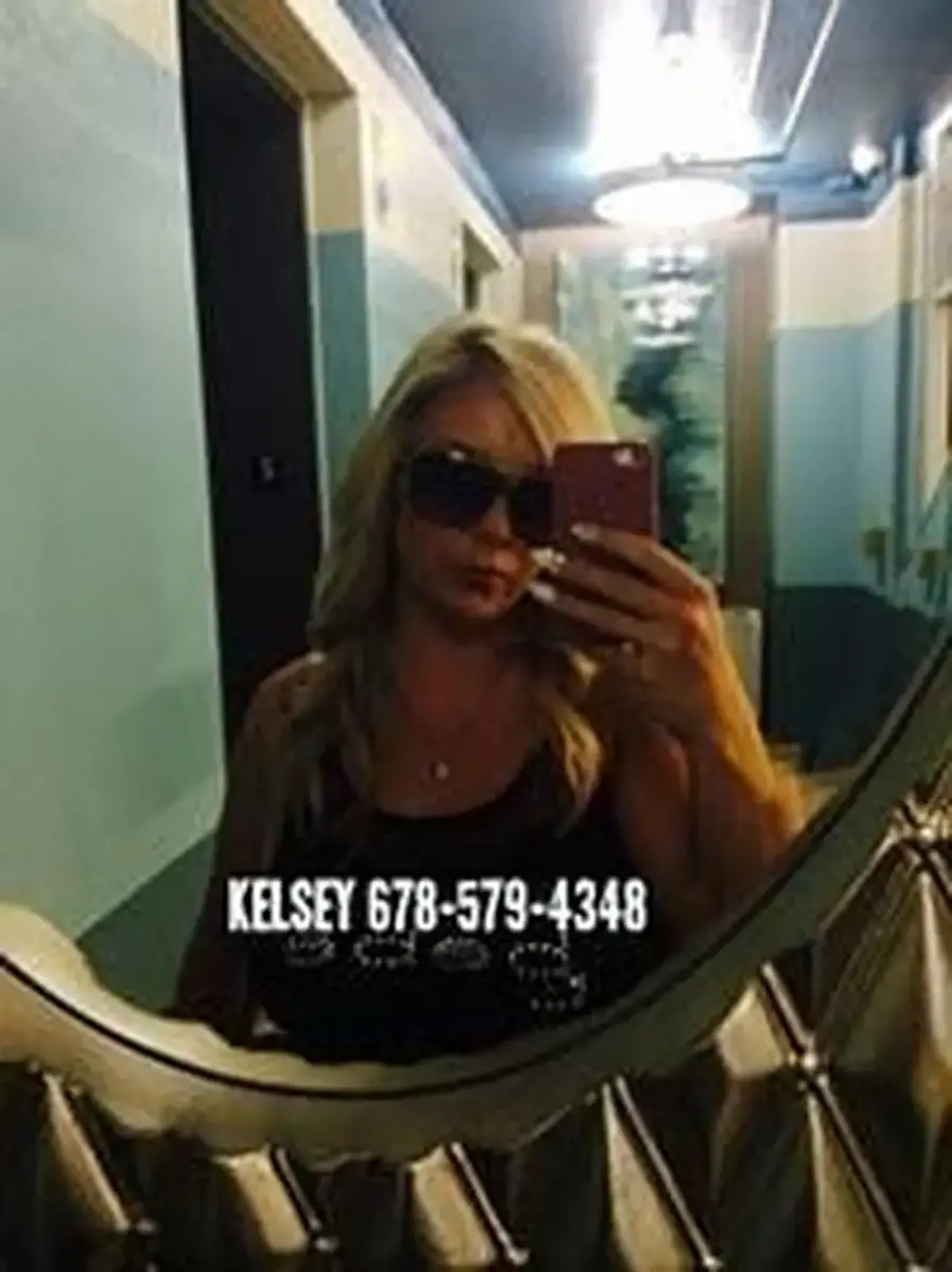 Kelsey | Escort | 305-484-4279 | Hartford